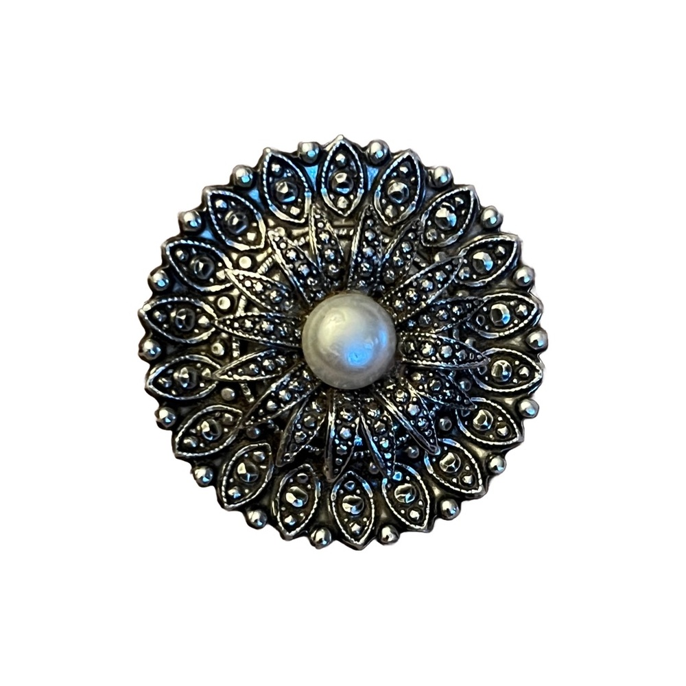 scarf clip signed W Germany vintage round silver tone with faux pearl